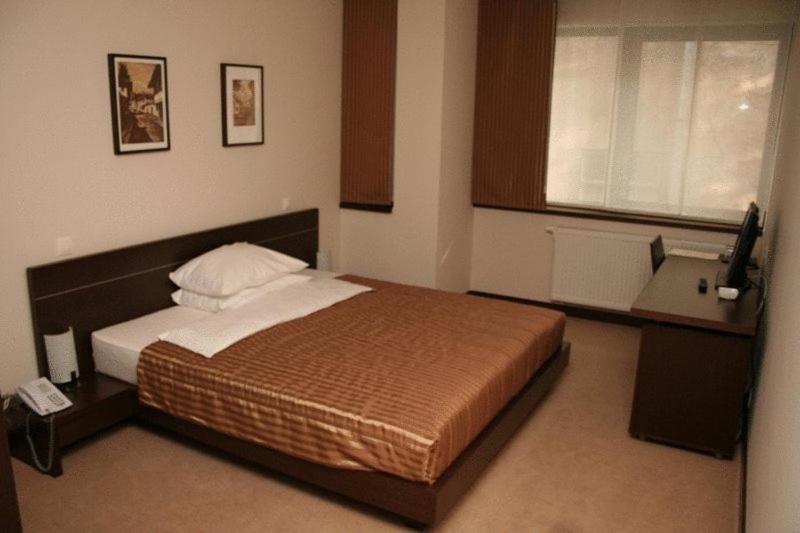 Hotel Platinum Sarajevo Ngoại thất bức ảnh